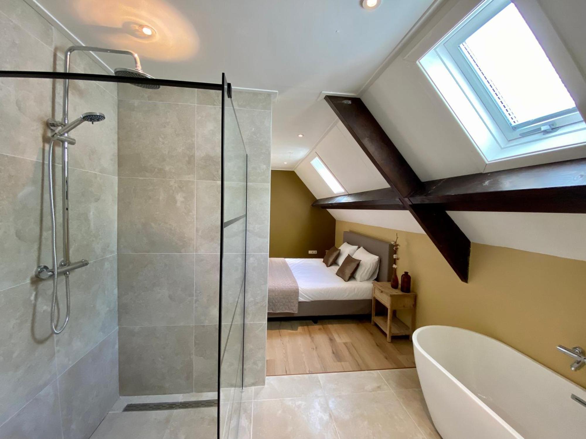 Loosan Lodges Reutum Zimmer foto